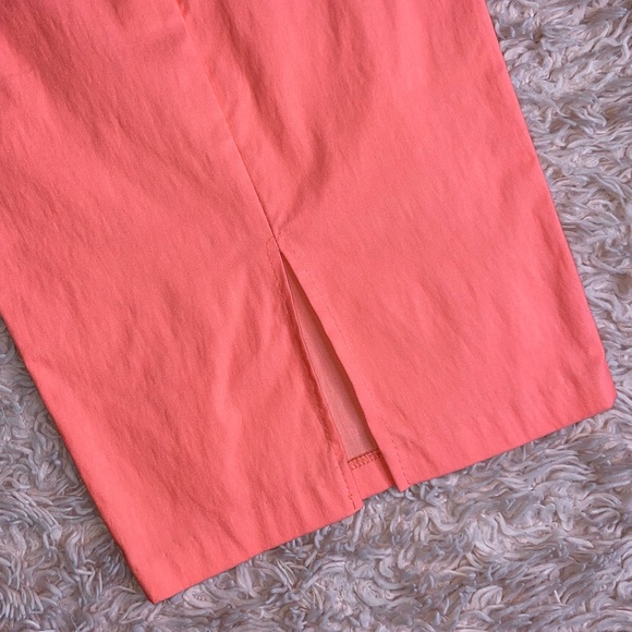 CORAL-PINK MIDI PENCIL SKIRT W/ BACK SLIT · SIZE M · NWOT - Picture 3 of 7